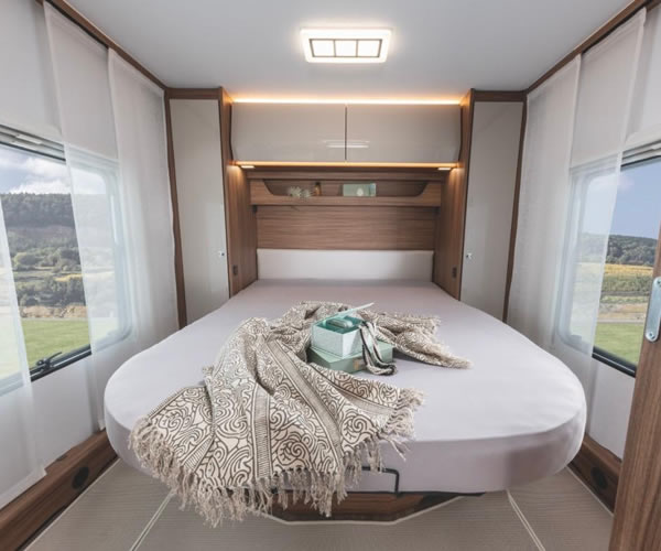 Fendt 700 Vienna Bedroom