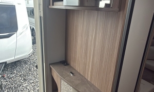 WhatsApp Image 2026-02-13 at 15.39.57