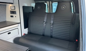 WhatsApp Image 2025-10-15 at 15.37.13 (1)